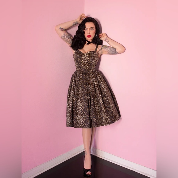 Vixen Leopard Sweetheart Swing Dress - Picture 1 of 3